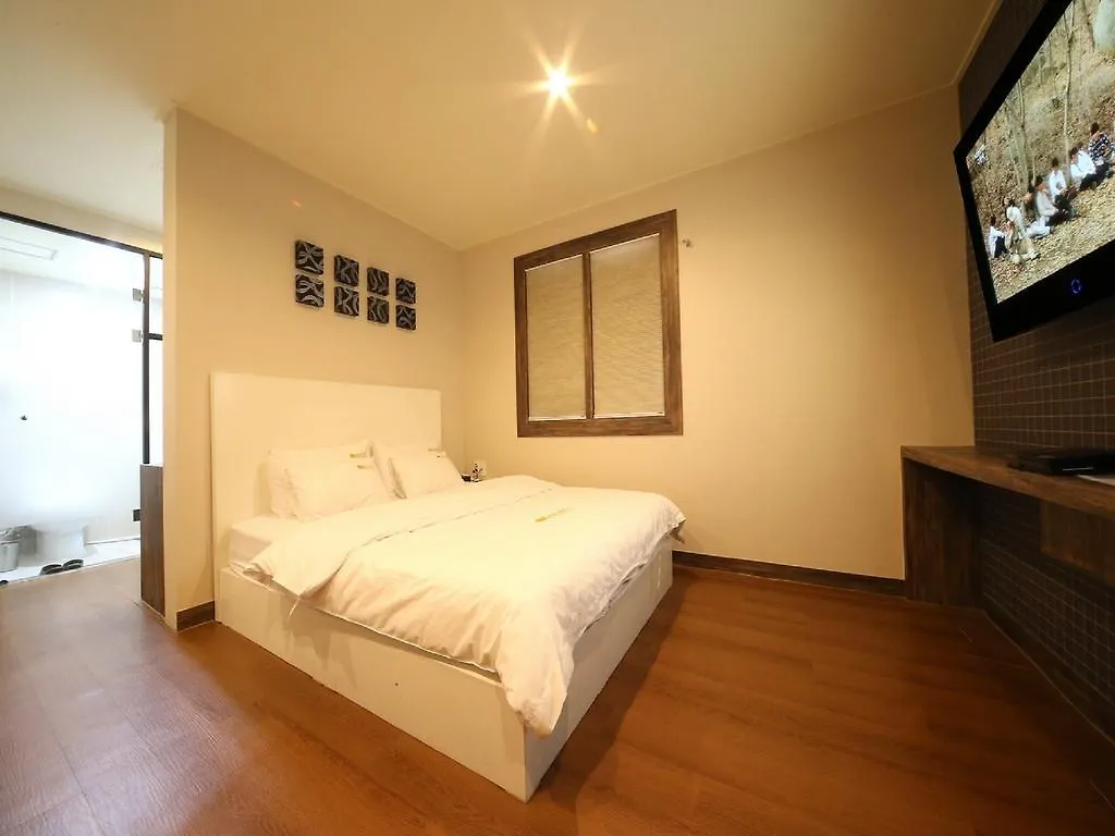 ** Hotel Seven Motel Busan South Korea